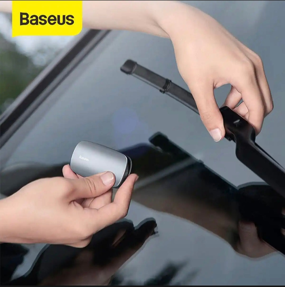 Baseus universal vehicle windshield blade cleaner and repair tool